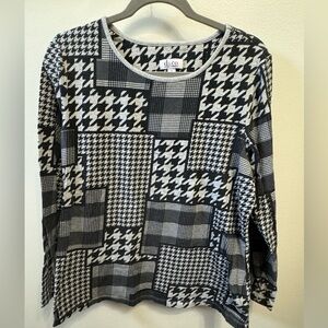 Denim & Co Women's Plaid Jacquard Pullover Top Shirt .. Size Large NWOT